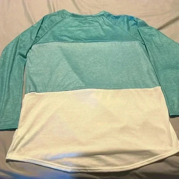 Woman top - Picture 2 of 2